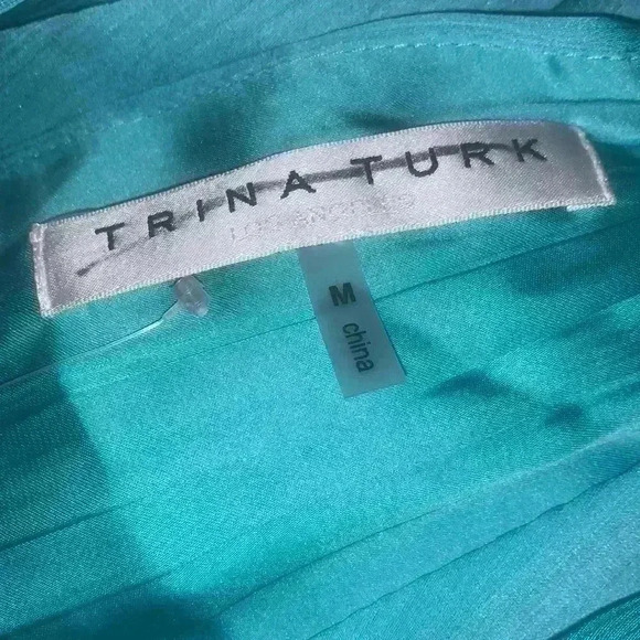 Trina Turk Divine Dress *Defect* - Picture 12 of 16